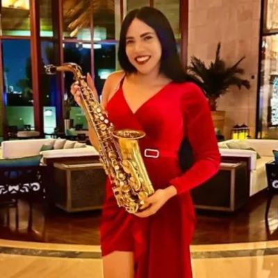 Clau - Cuban-Trained Multi-Genre Virtuoso