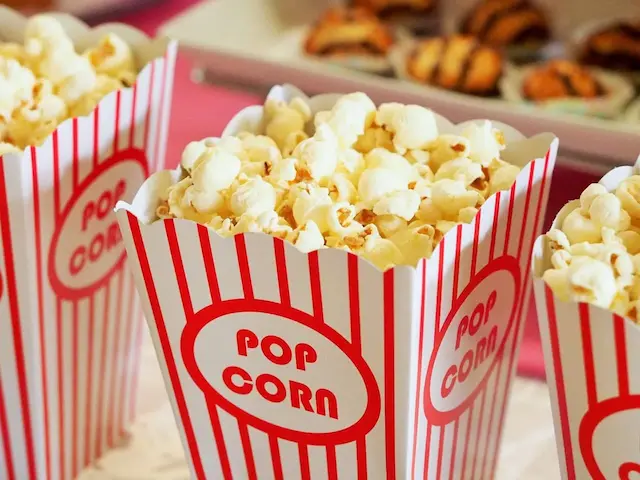 Outdoor cinema popcorn